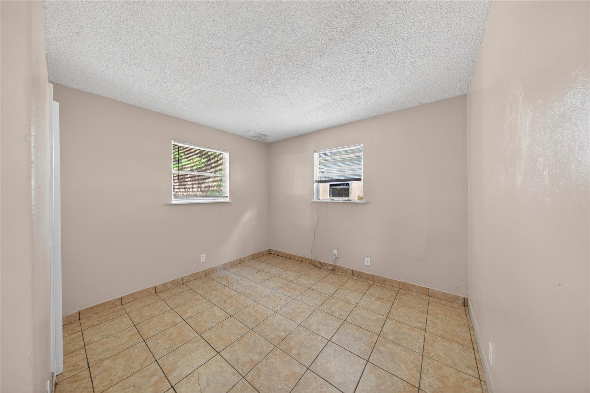 1230 NW 29TH Way