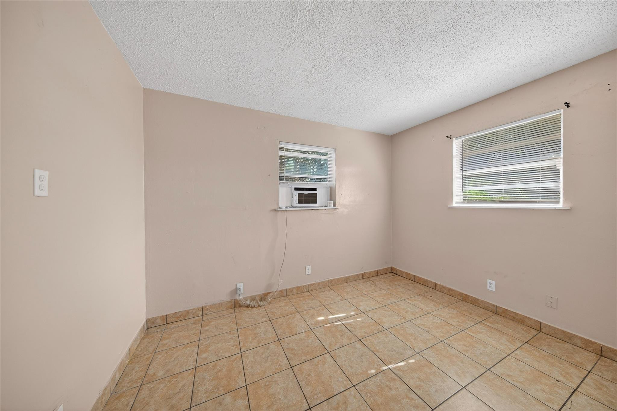 1230 NW 29TH Way
