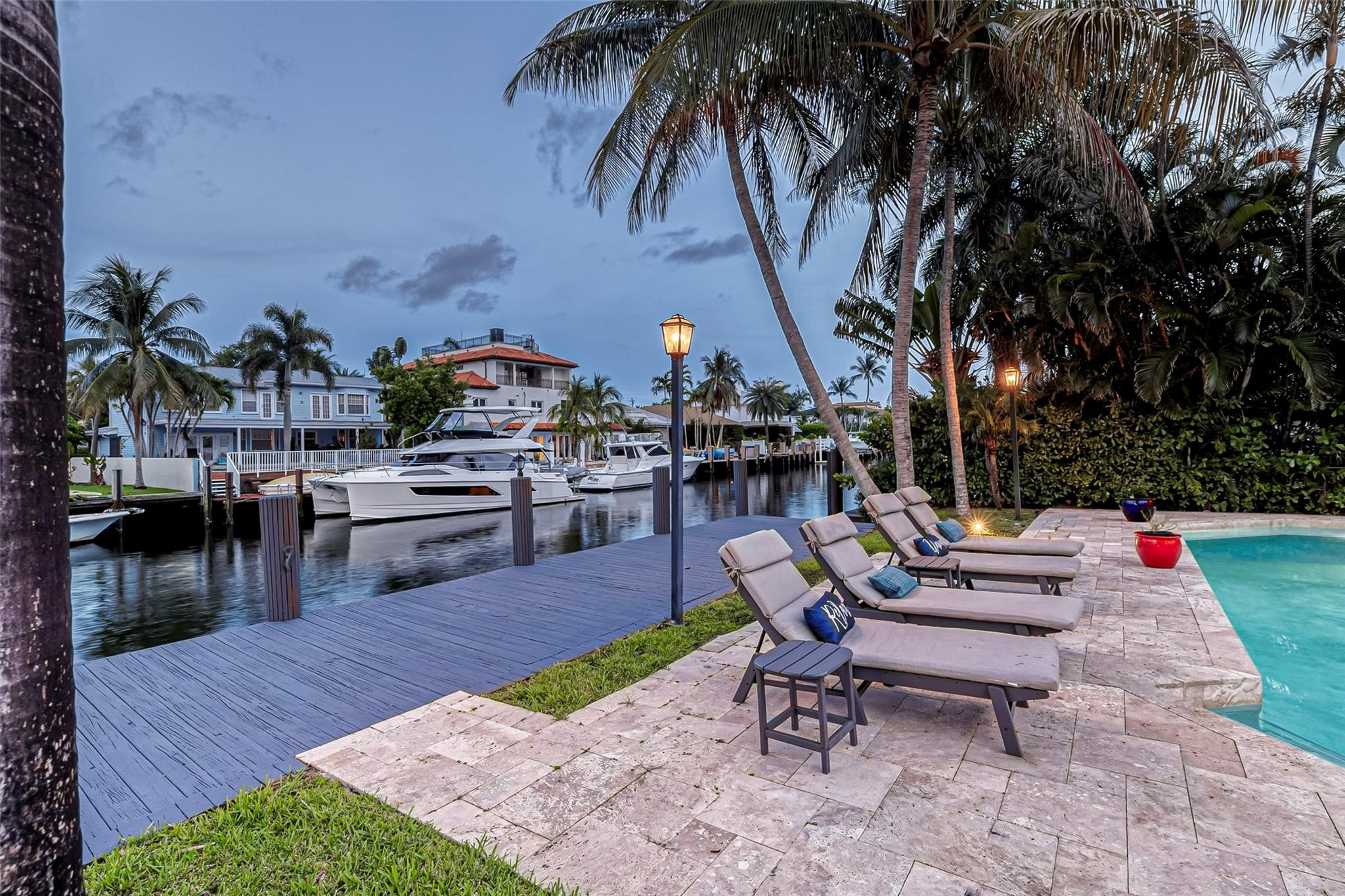 616 Riviera Isle Drive