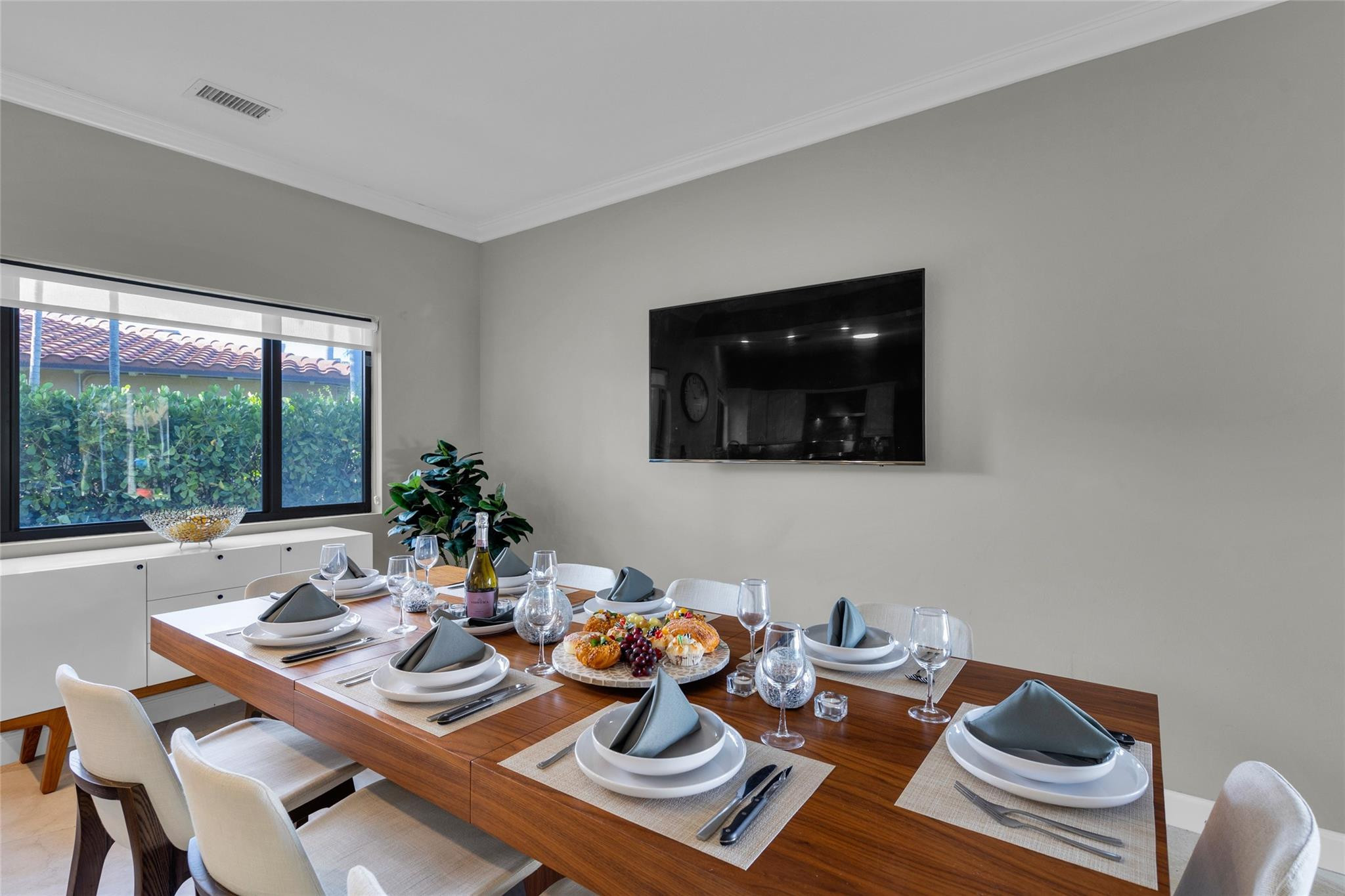 616 Riviera Isle Drive