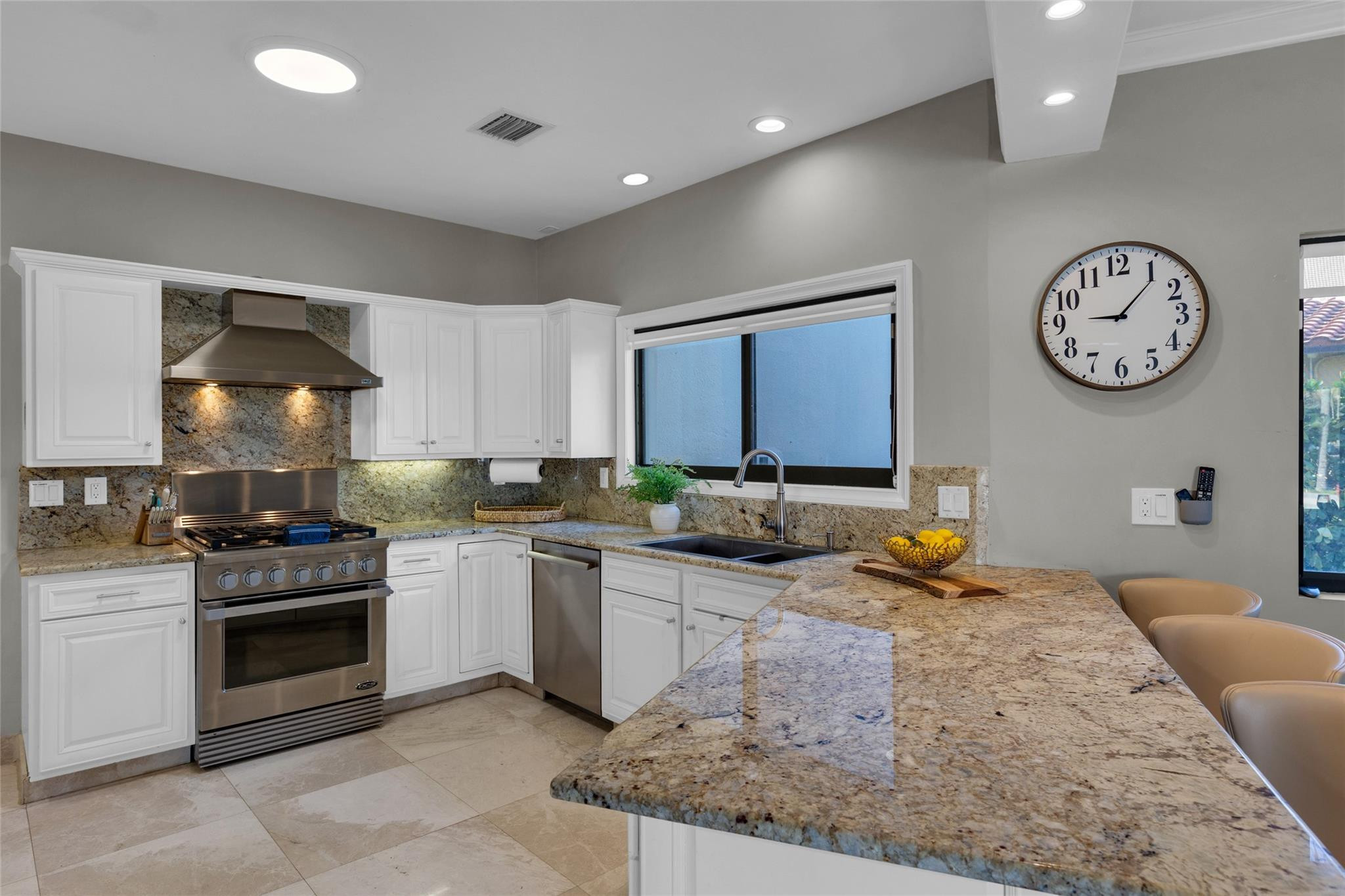 616 Riviera Isle Drive