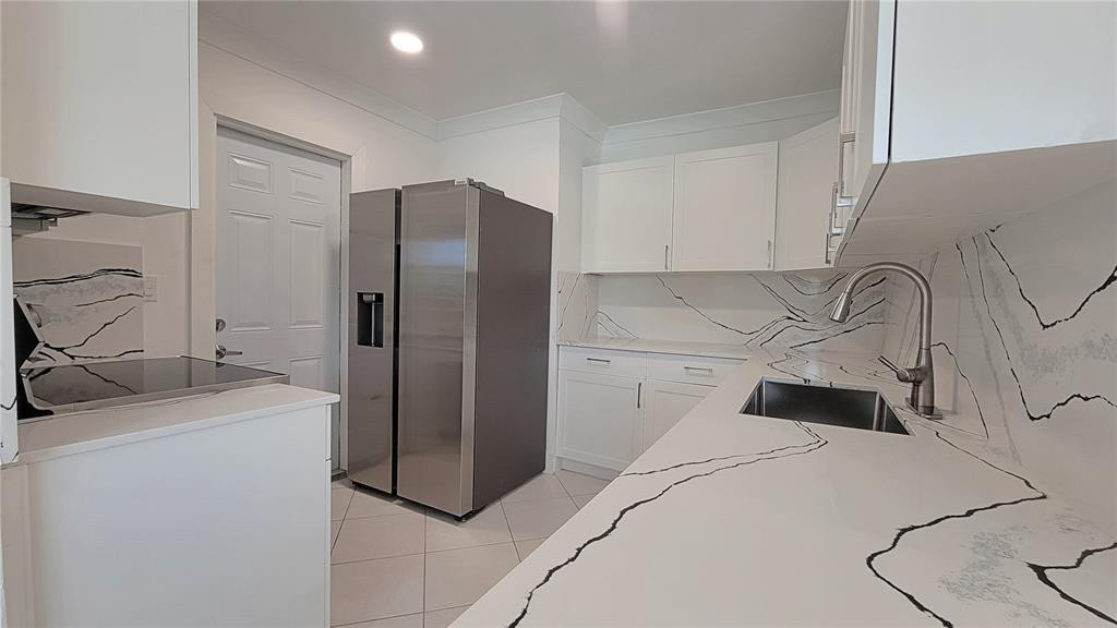 266 NE 42nd Street