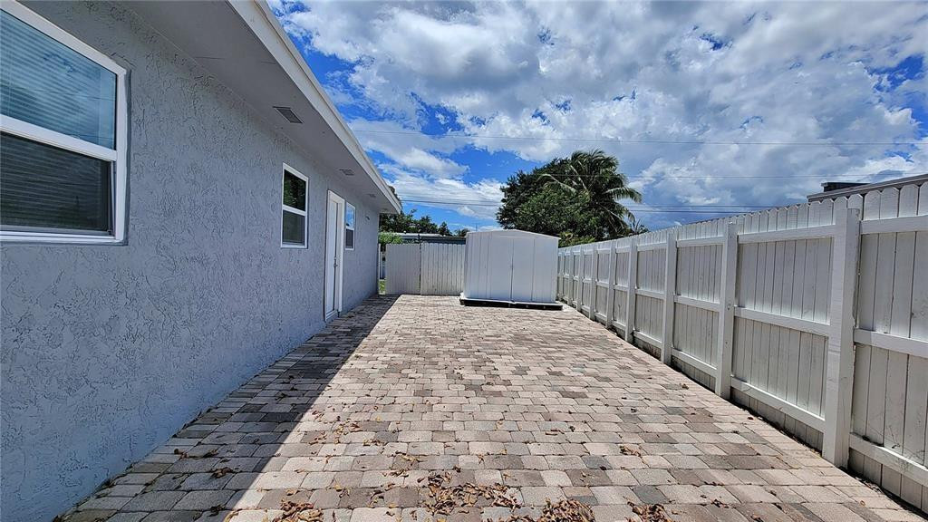 266 NE 42nd Street
