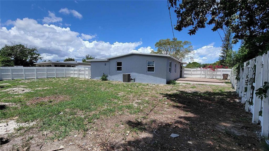 266 NE 42nd Street