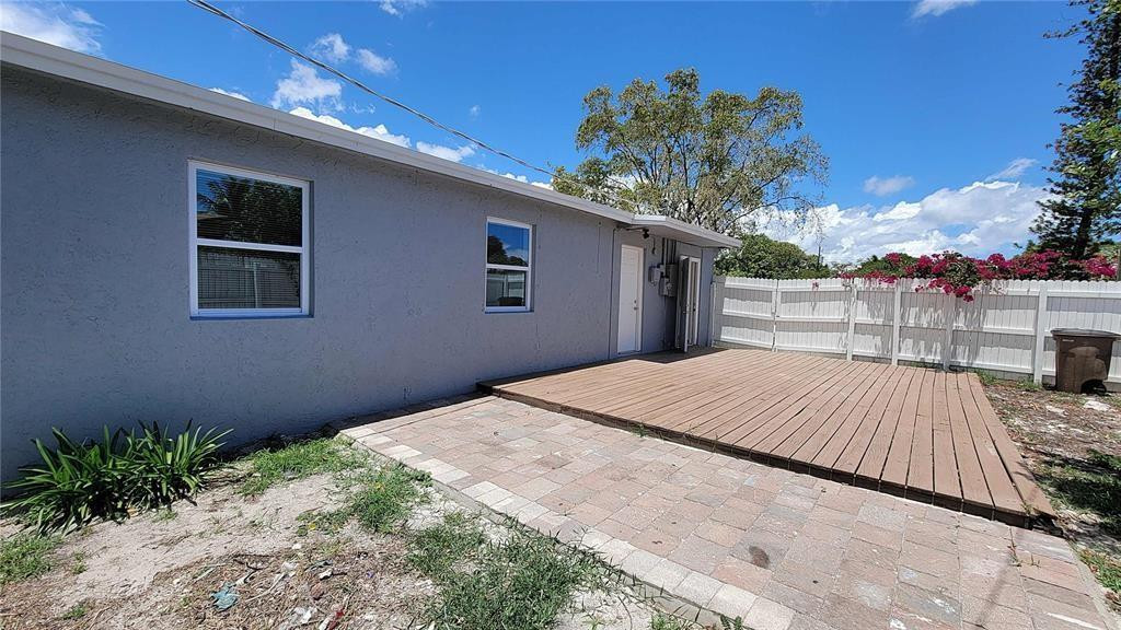 266 NE 42nd Street