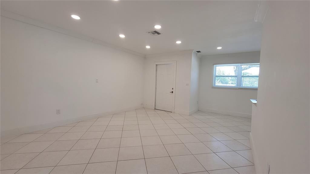 266 NE 42nd Street