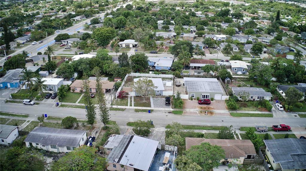 266 NE 42nd Street