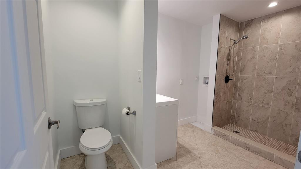 266 NE 42nd Street