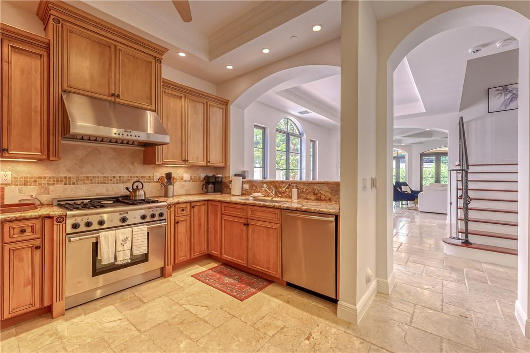 1206 NE 1st Street 1206