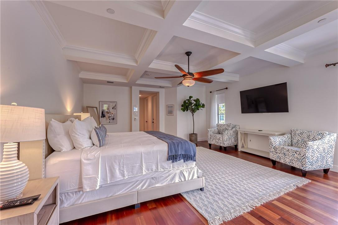 1206 NE 1st Street 1206