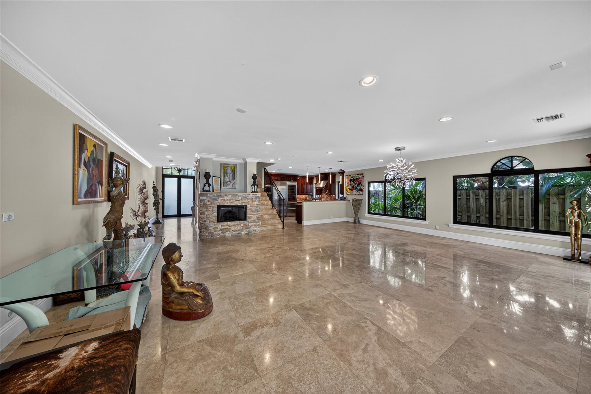 116 SE 11th Ave 116