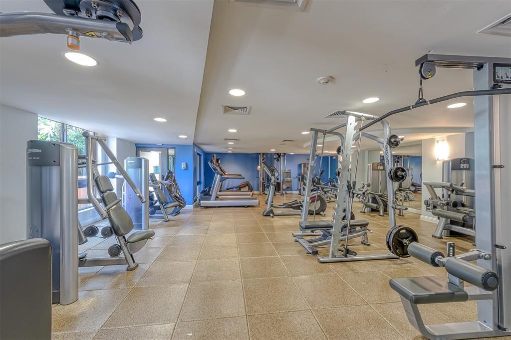 100 N Federal Highway 642