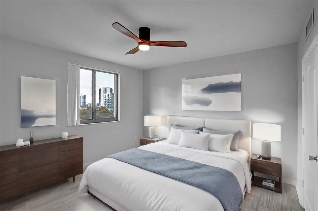 100 N Federal Highway 642