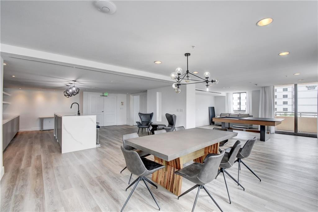 100 N Federal Highway 642