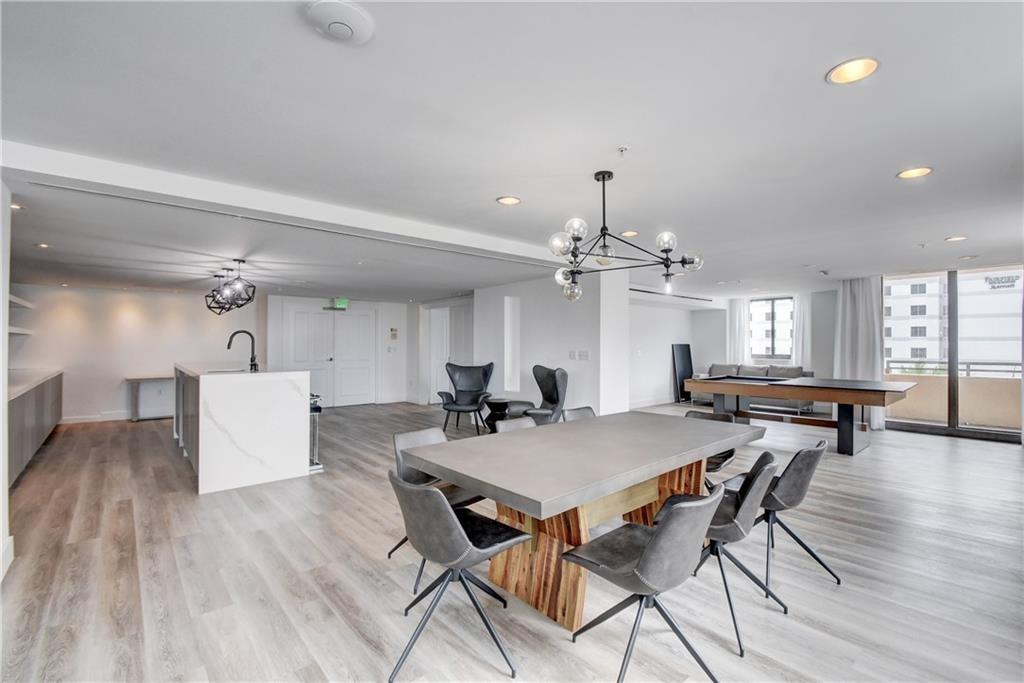 100 N Federal Highway 642