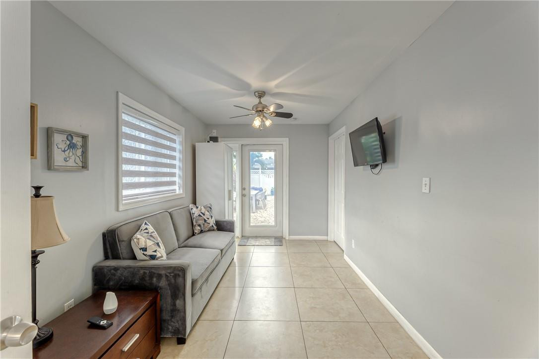 1517 NE 17th Ter
