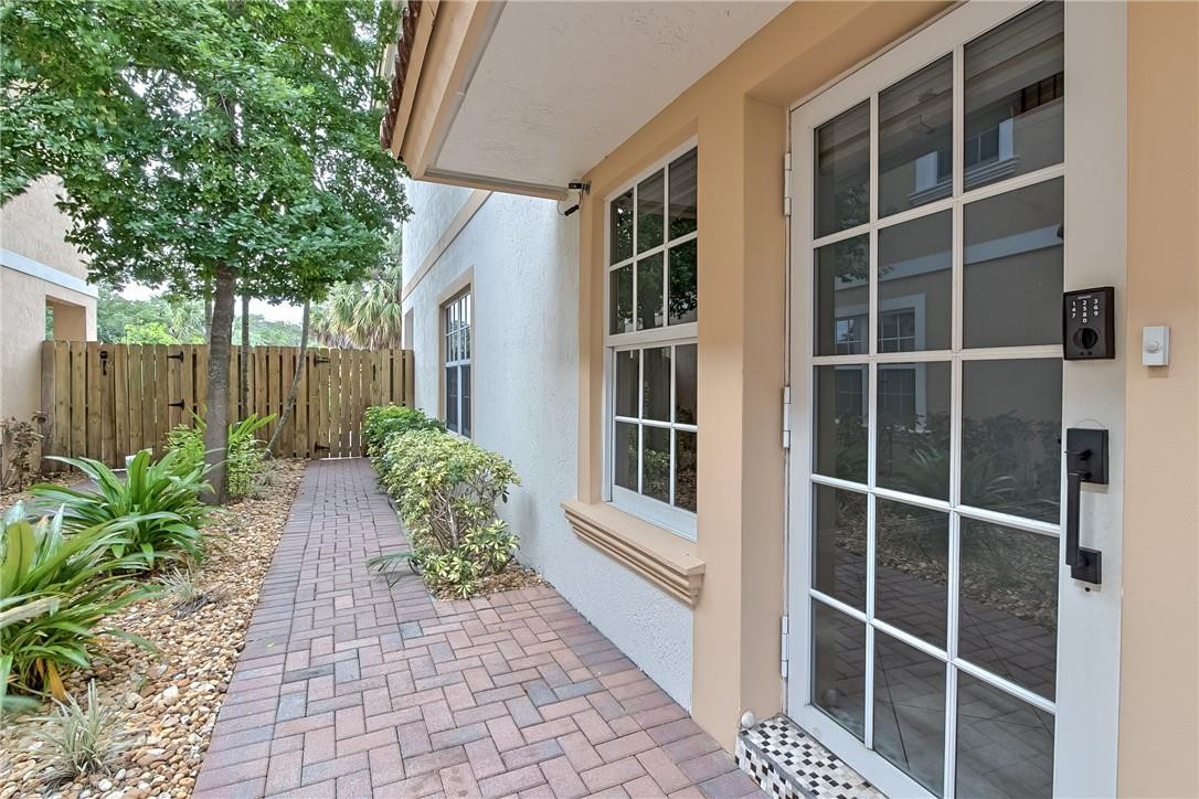 19 SE 19 Avenue, Pompano Beach
