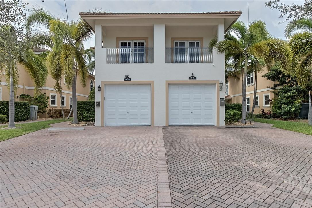 19 SE 19 Avenue, Pompano Beach
