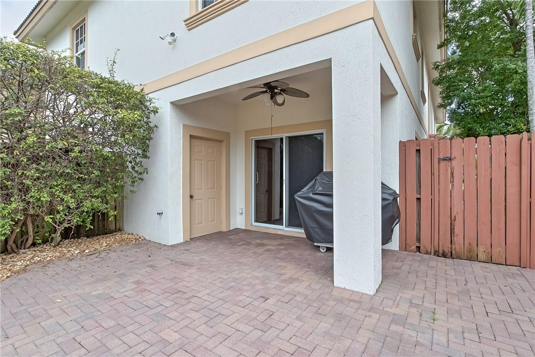 19 SE 19 Avenue, Pompano Beach