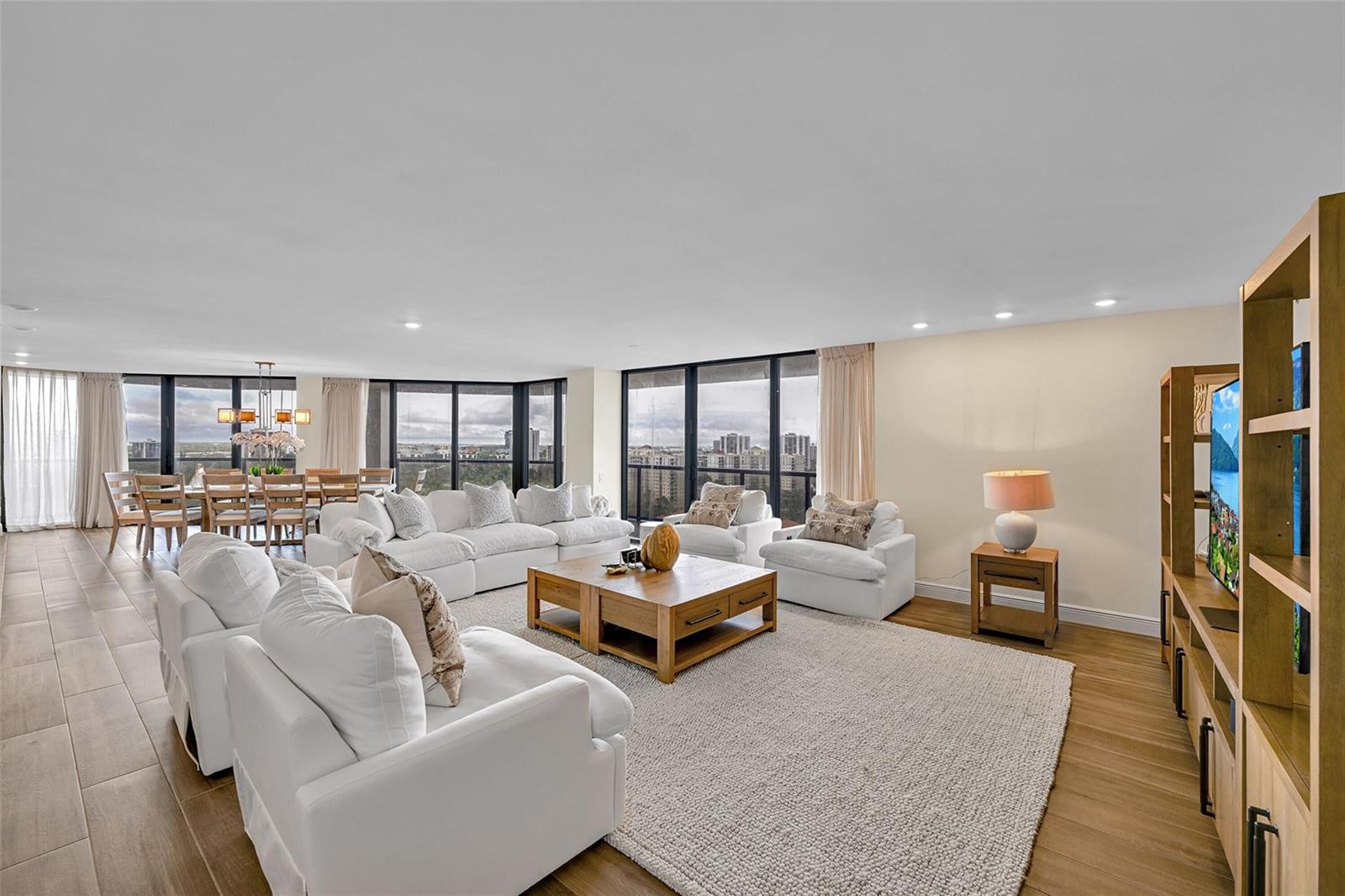 19667 Turnberry Way Unit: 20GR
