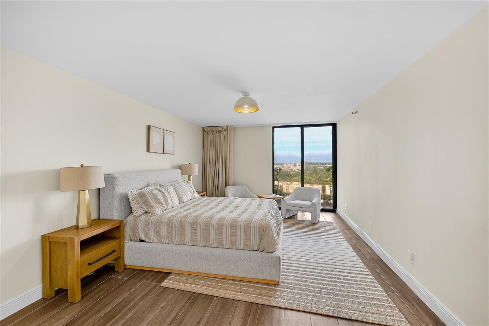 19667 Turnberry Way Unit: 20GR