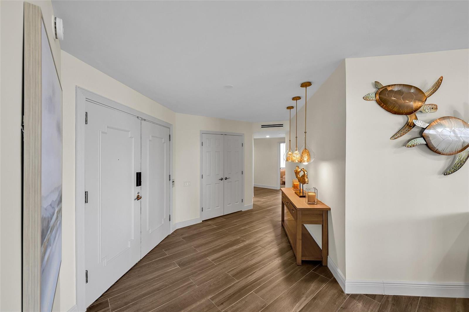 19667 Turnberry Way Unit: 20GR