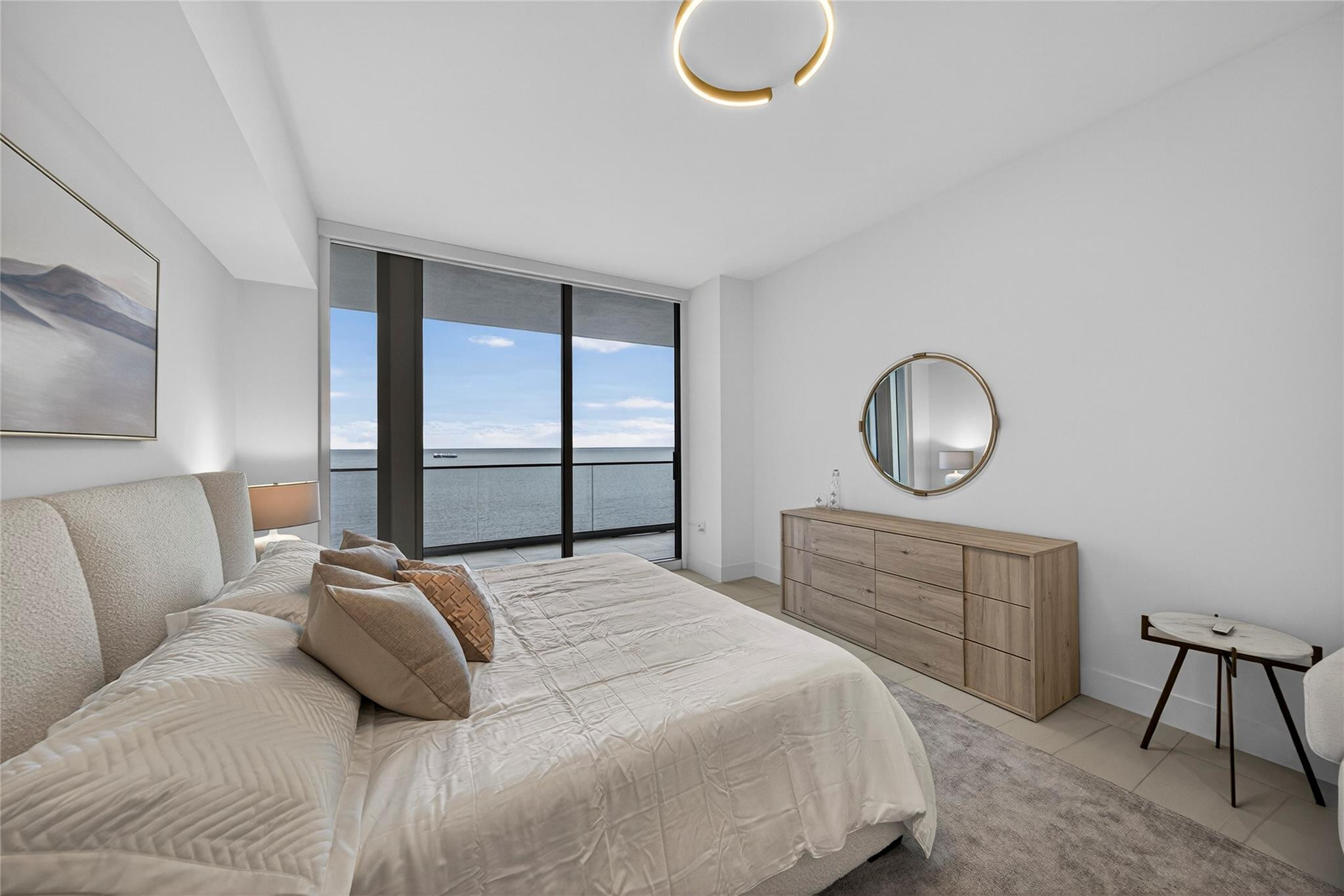 153 N Seabreeze 1901-S