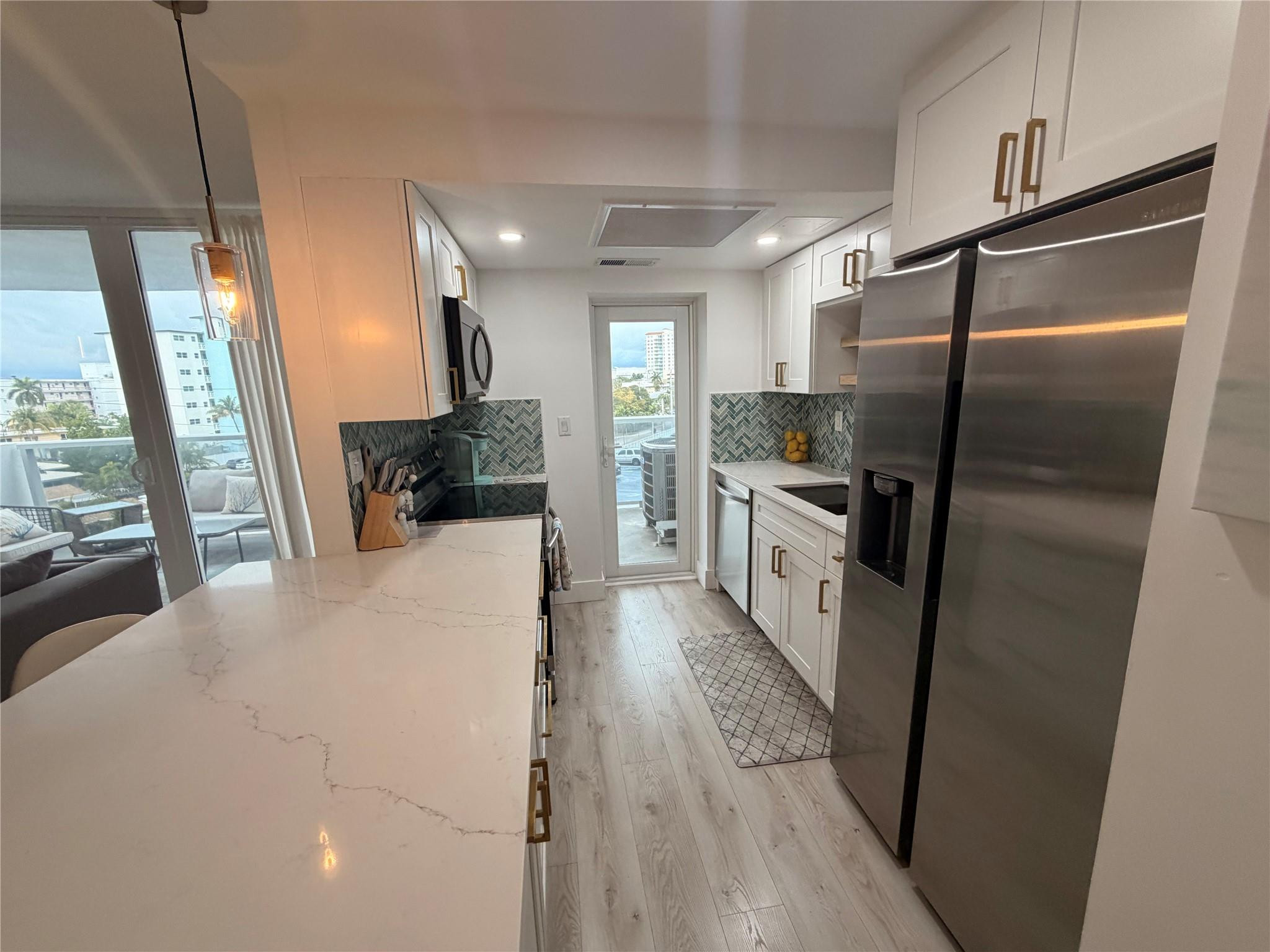 2701 N Ocean Boulevard 4F