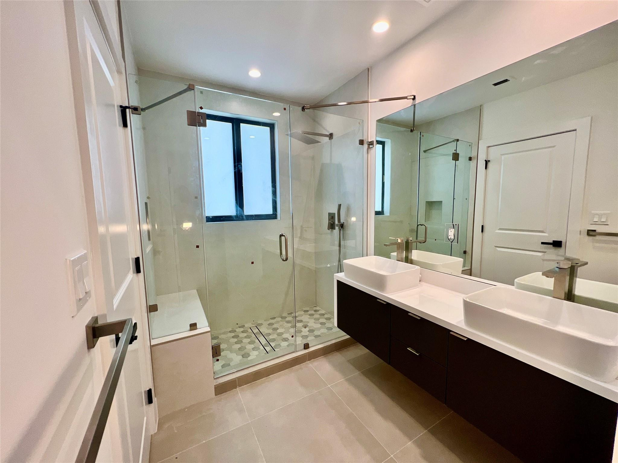 1292 NE 35th Street