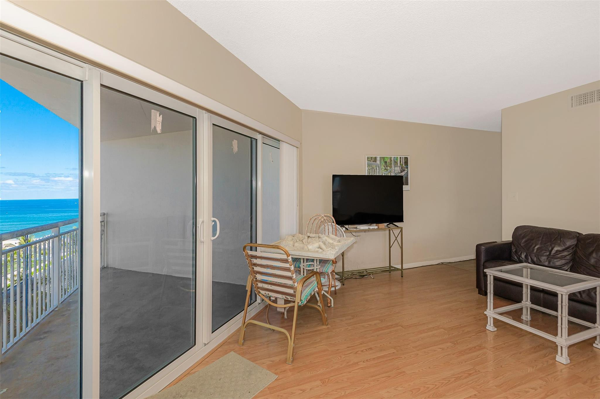 710 N Ocean Boulevard 701
