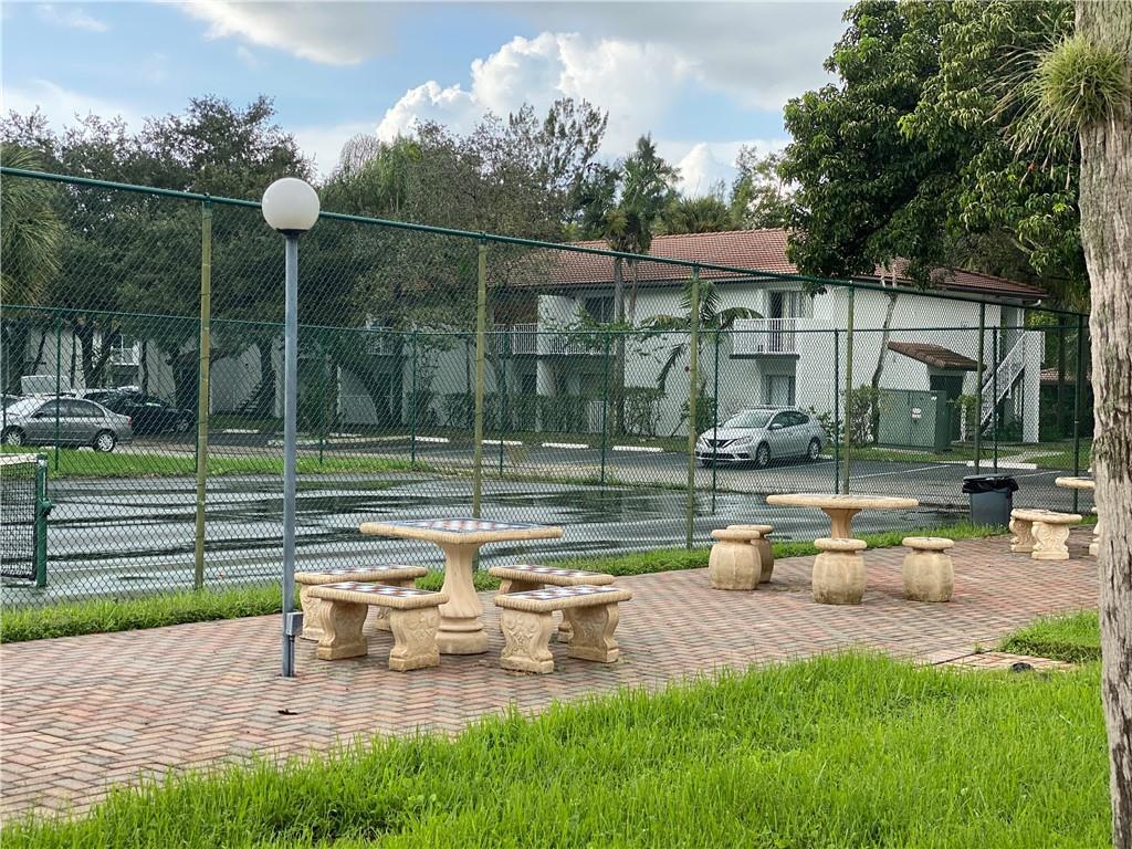 4235 N University Drive # 301