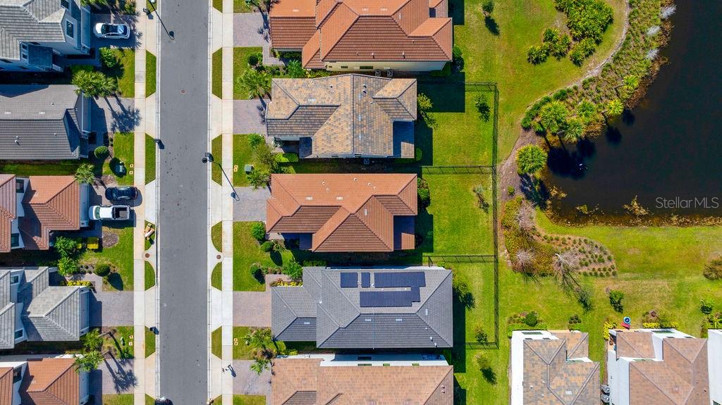 1312 BLUE STEM LN