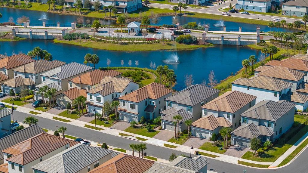 1312 BLUE STEM LN