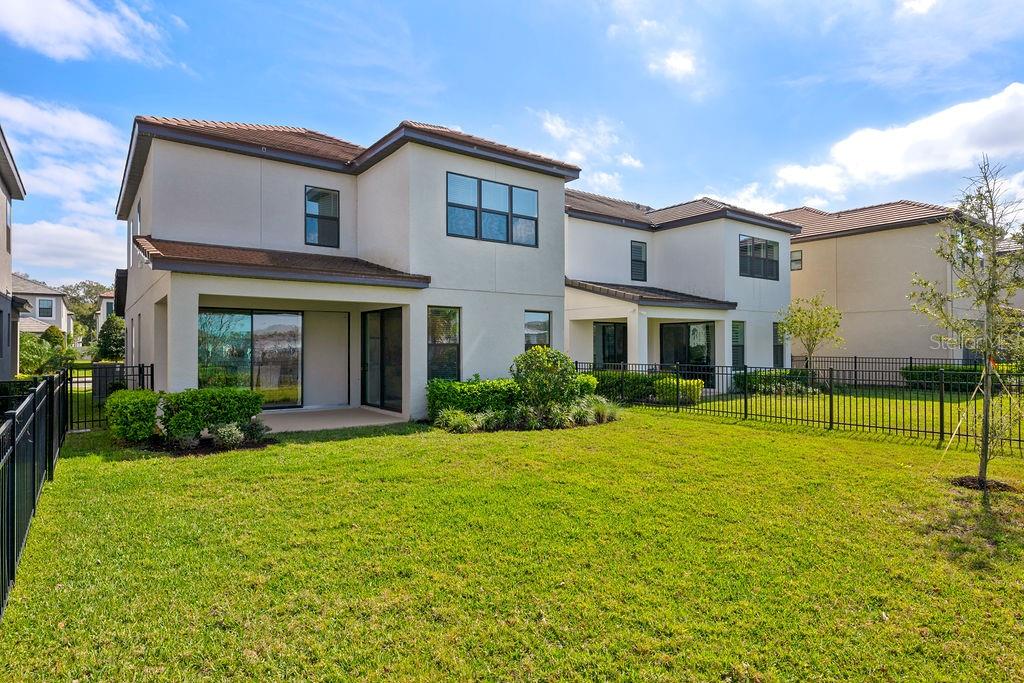 1312 BLUE STEM LN