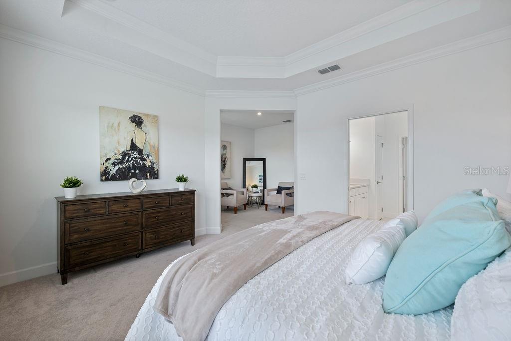 1312 BLUE STEM LN