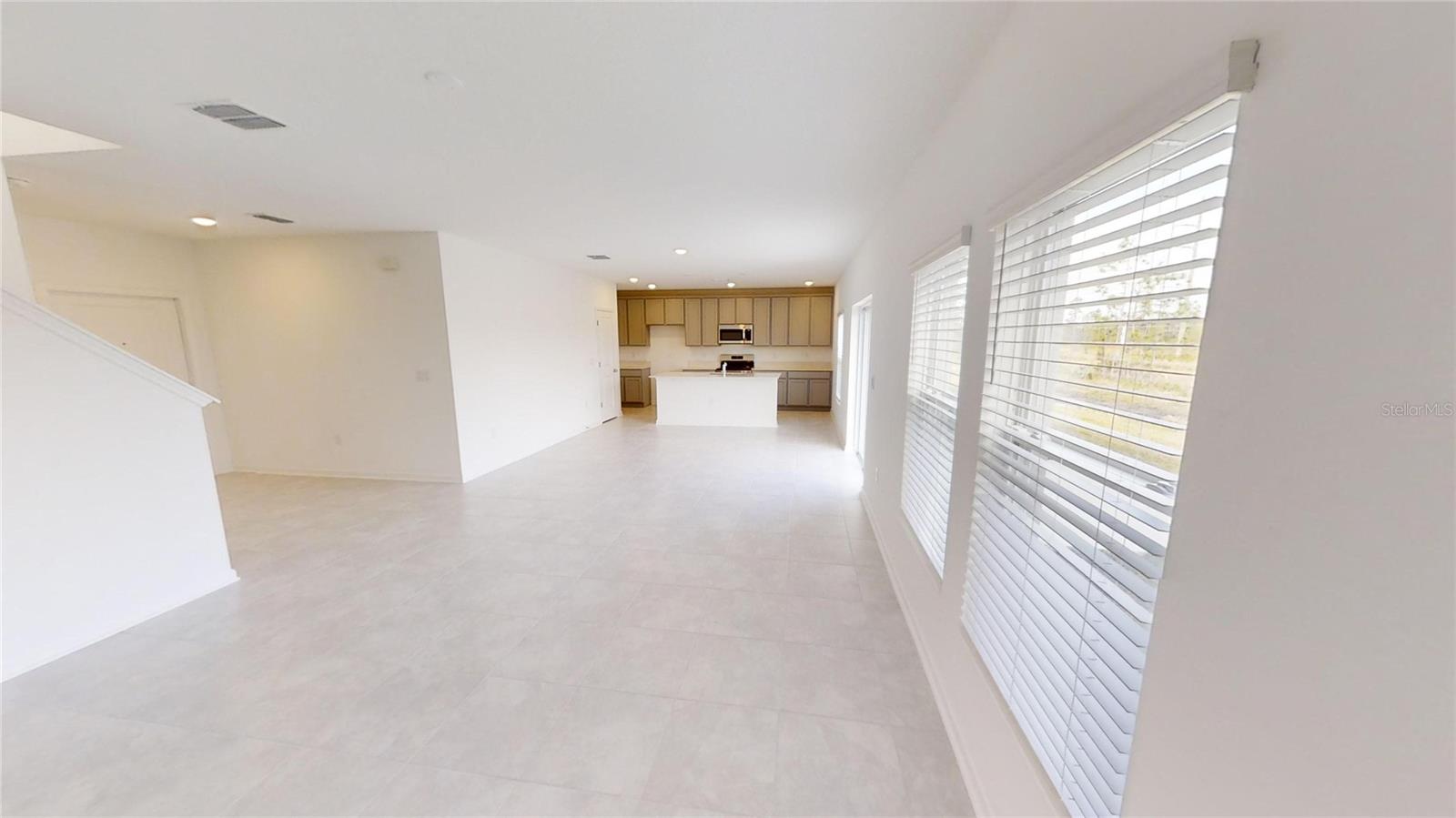 2208 GREEN VALLEY ST