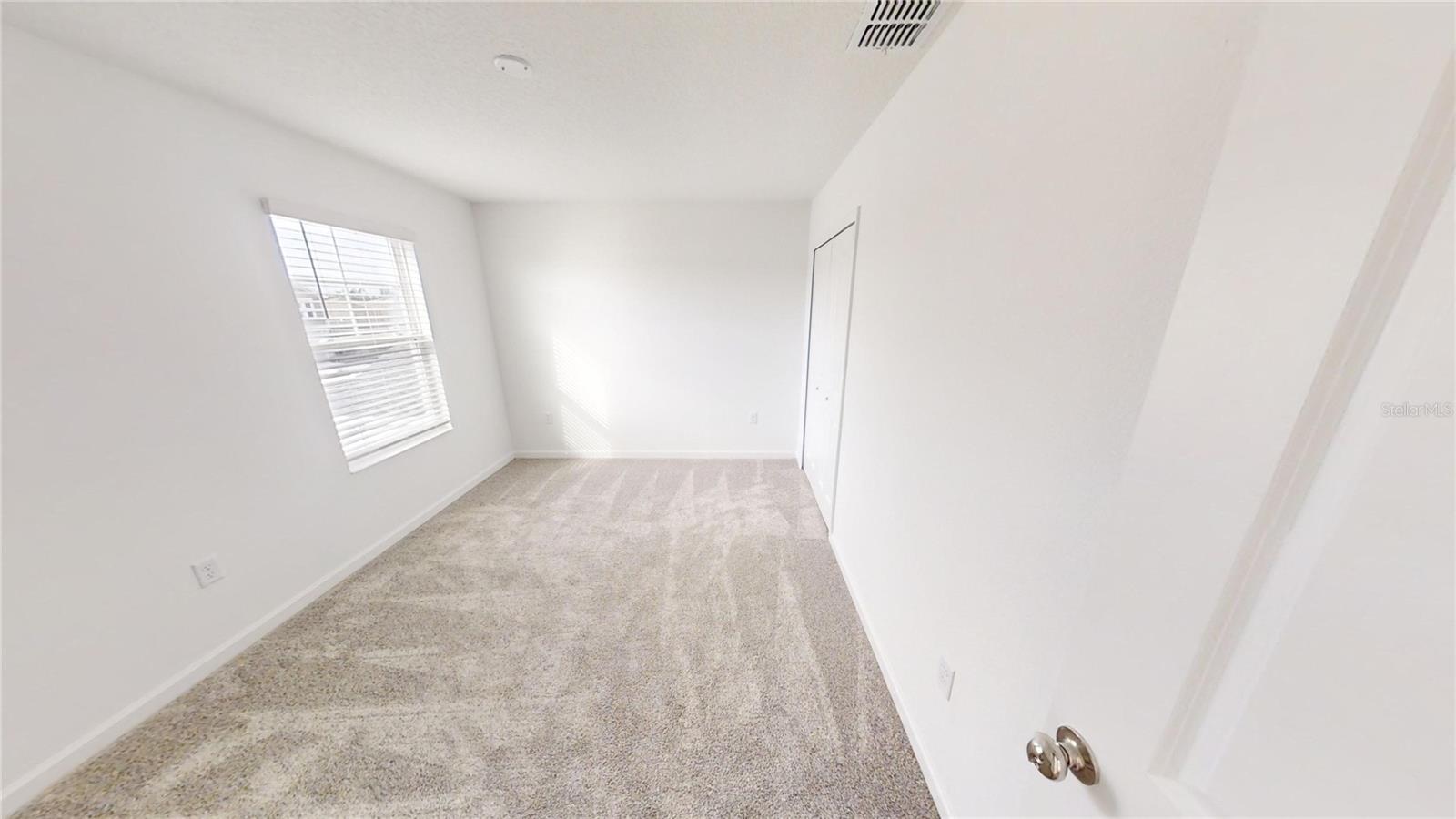 2208 GREEN VALLEY ST