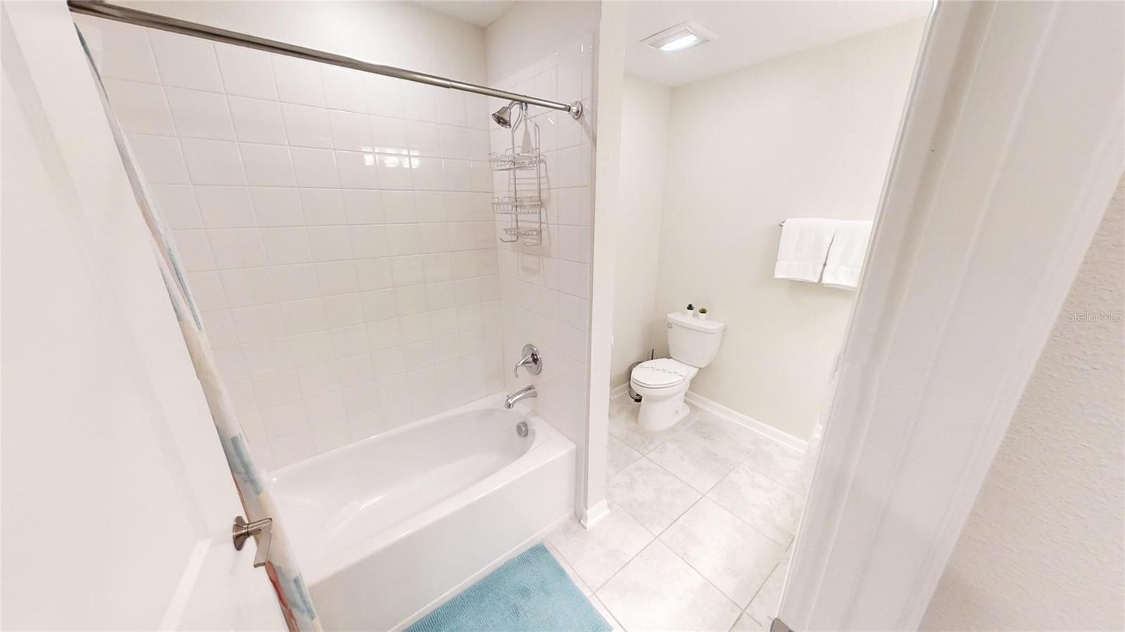 3150 PARADOX CIR #102