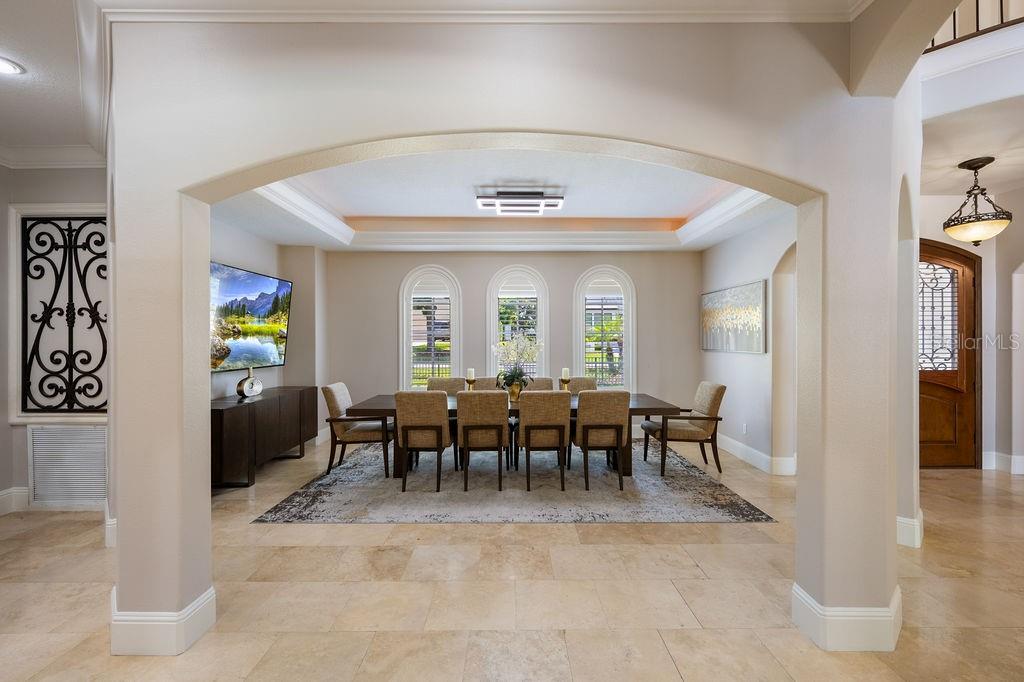2211 AZALEA PL