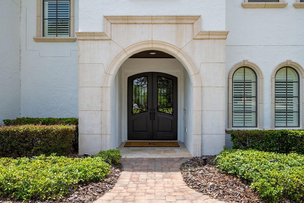 2211 AZALEA PL