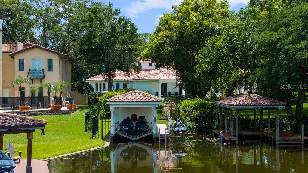 2211 AZALEA PL