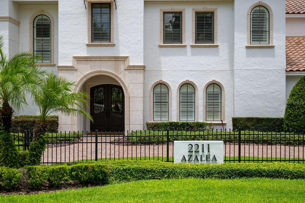 2211 AZALEA PL