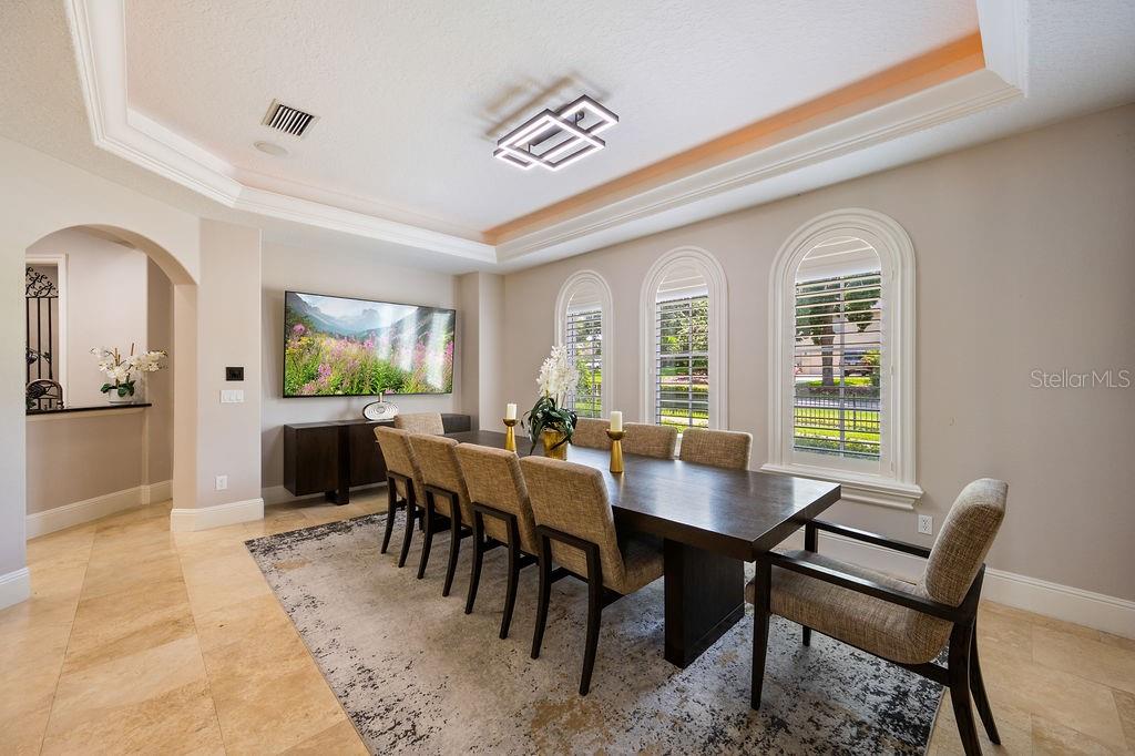 2211 AZALEA PL
