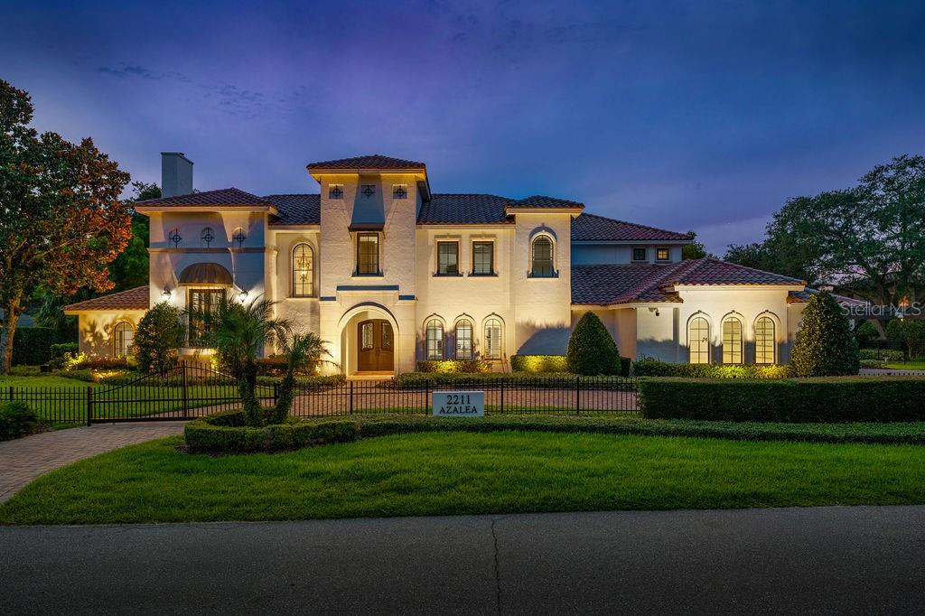 2211 AZALEA PL