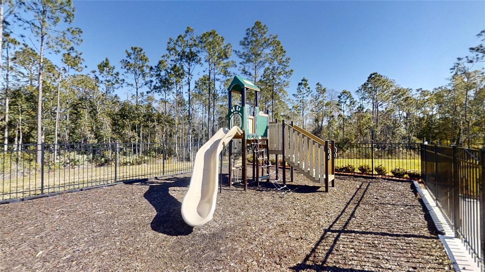 3125 TRANQUILO LN