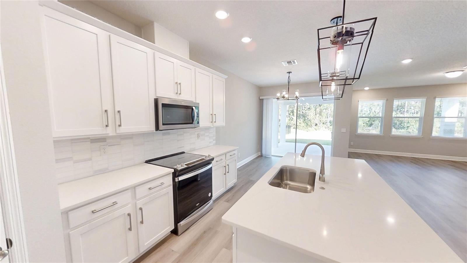 3113 LEGENDS PRESERVE DR