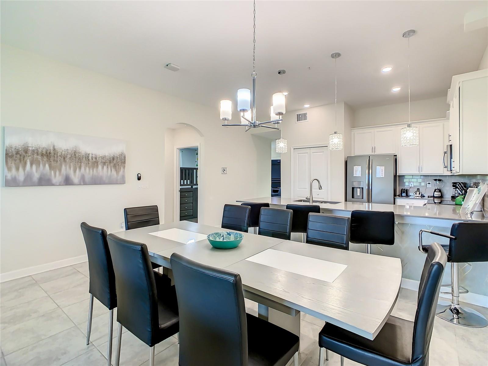 507 OCEAN COURSE AVE #507