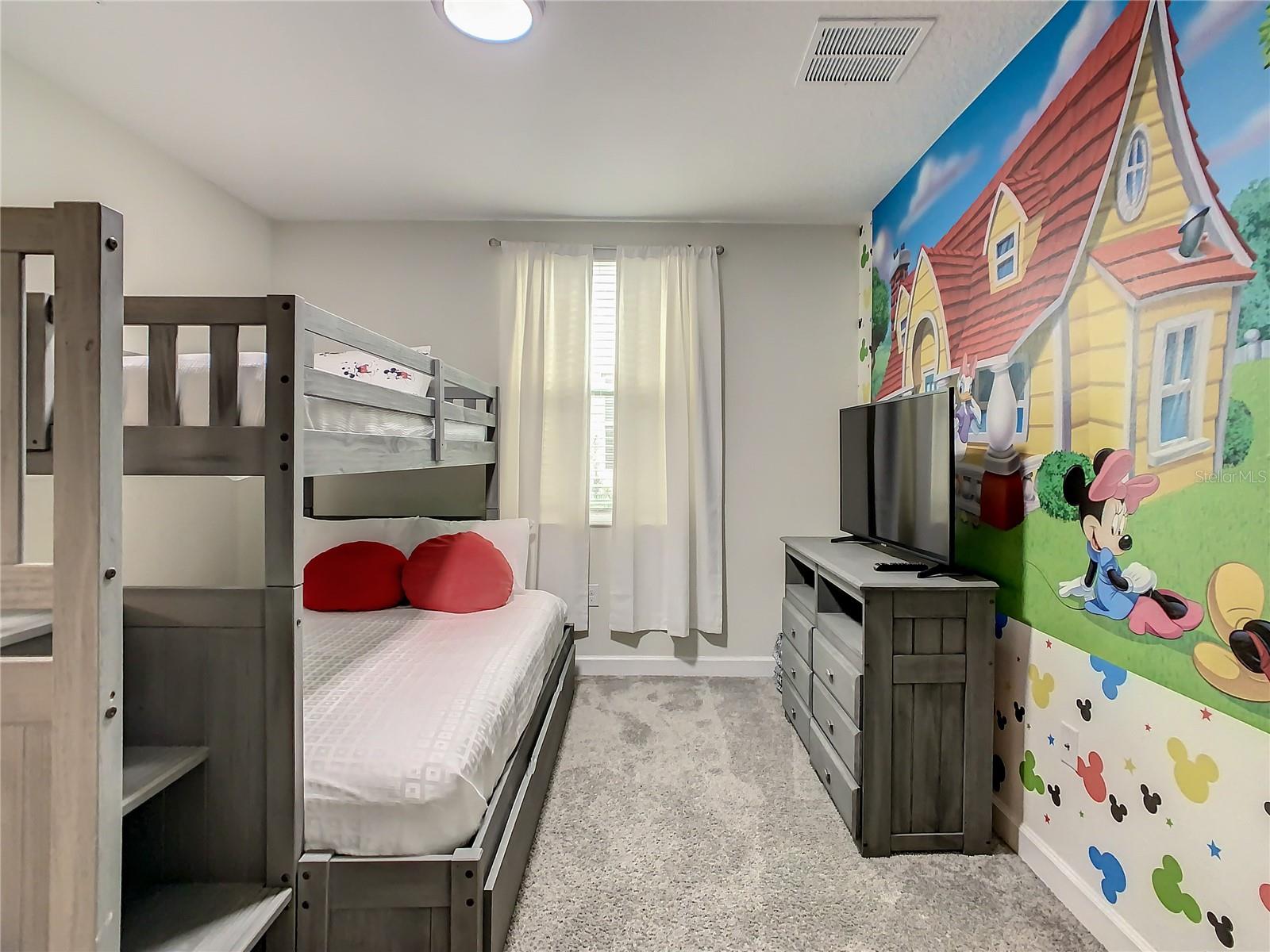 507 OCEAN COURSE AVE #507