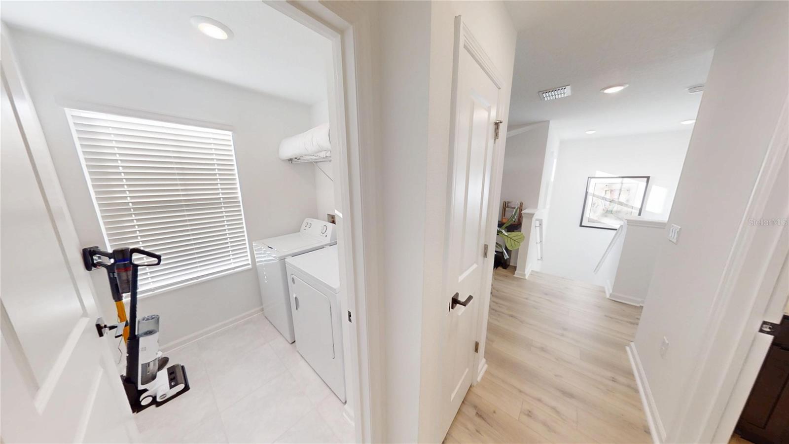 2272 GREEN VALLEY ST