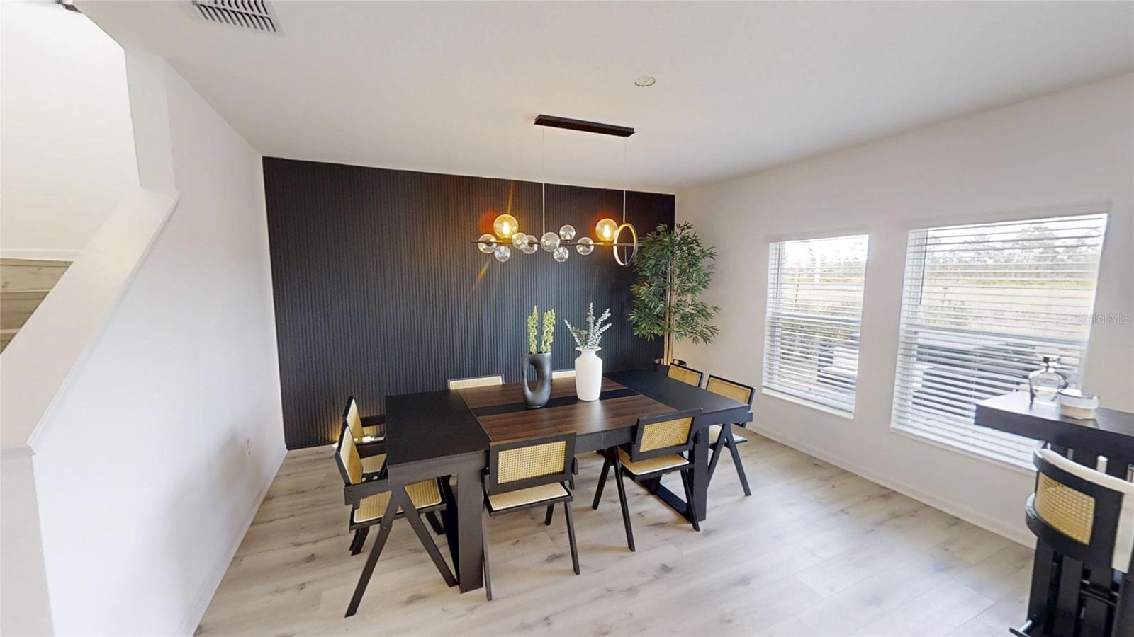 2272 GREEN VALLEY ST